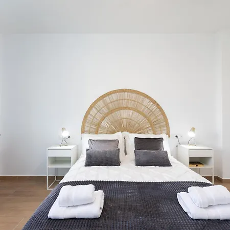 Home2Book Stylish & Luminous Apt Santa Cruz Center Buitenkant foto