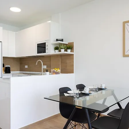 Home2Book Stylish & Luminous Apt Santa Cruz Center Buitenkant foto