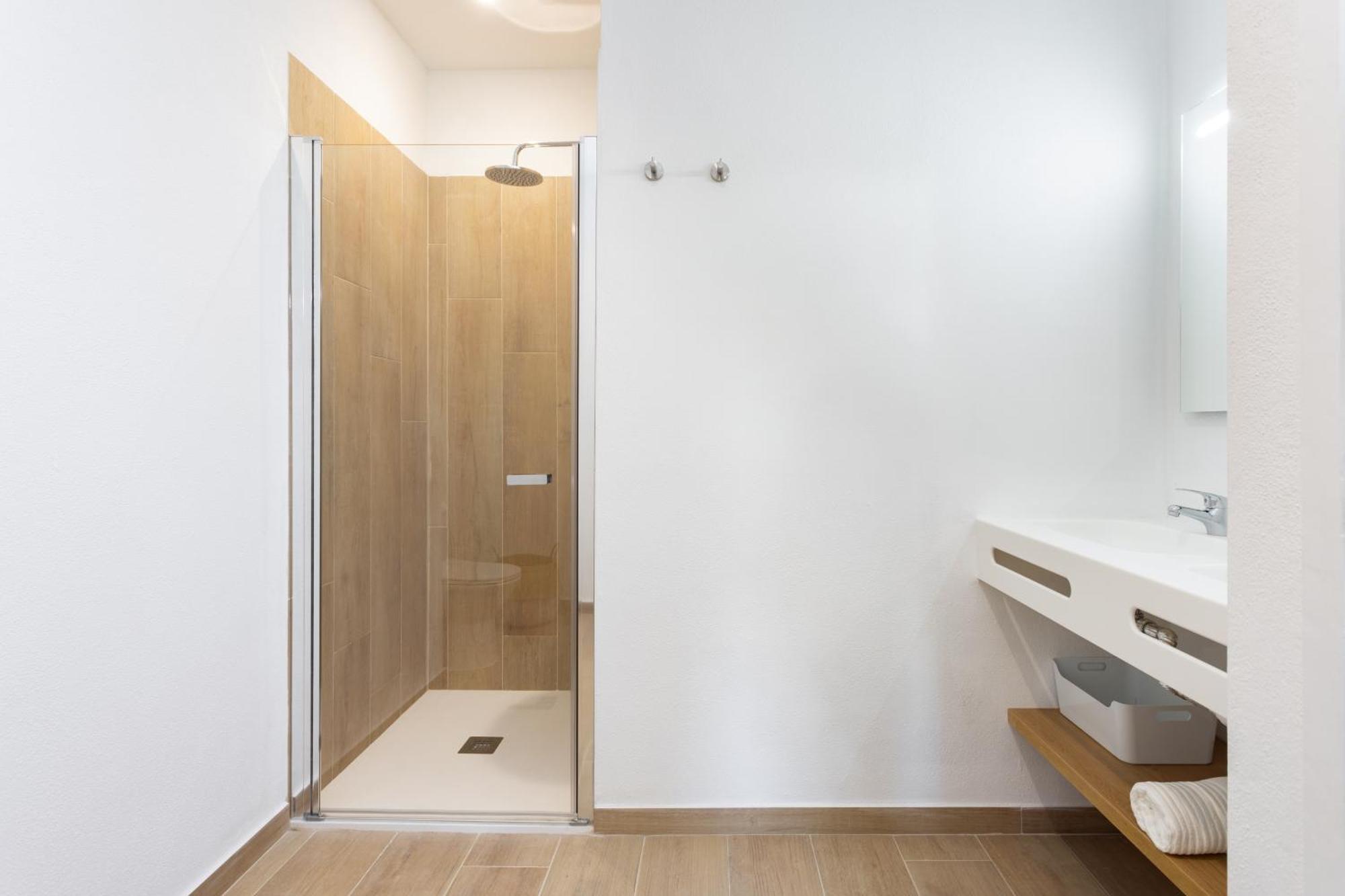 Home2book Stylish & Luminous Cruz Center *